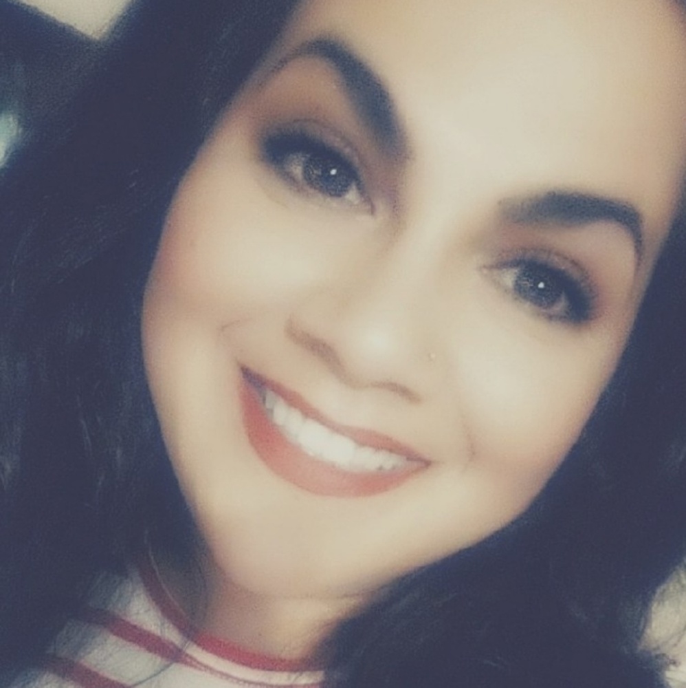 Meet your Posher, Liz